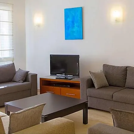 Villa Yenikoy Sleeps 10 Pool Air Con Wifi *